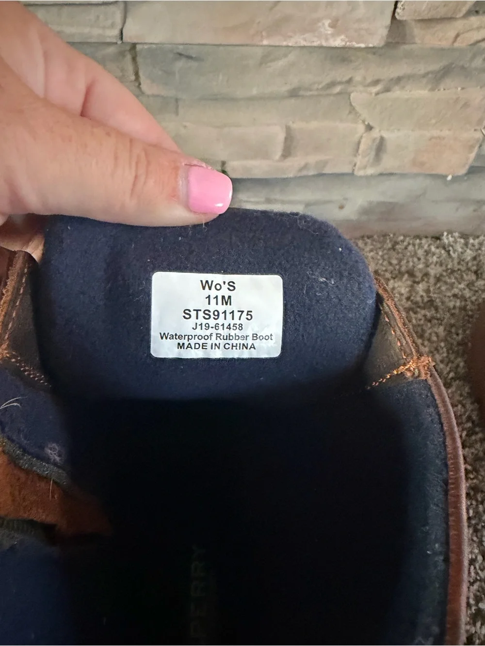 Sperry worn once